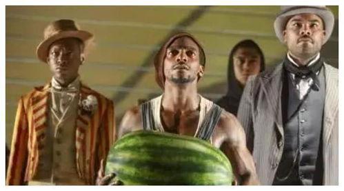 吃酸瓜的黑人,酸瓜诱惑下的黑人美食探索之旅