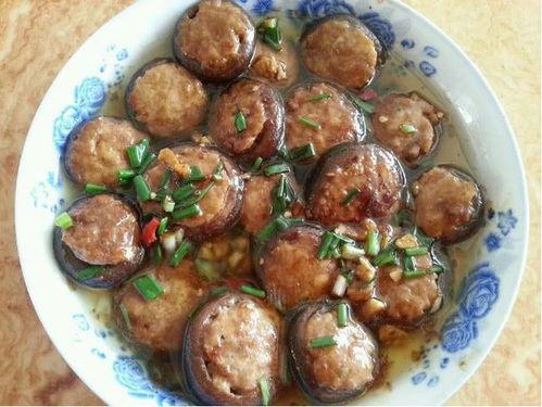 蘑菇吃瓜,与瓜果共舞的奇幻之旅